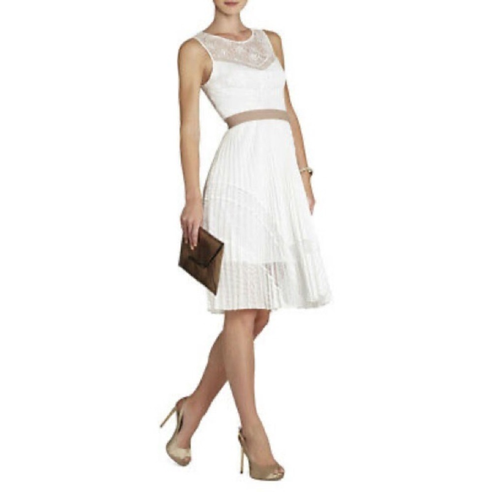 BCBG white dress with lace detail size 0 - Picture 4 of 14